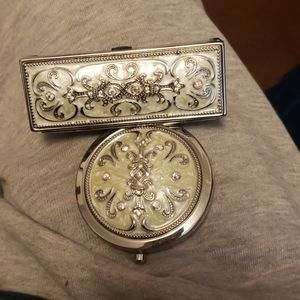 Argento lipstick case and compact mirror